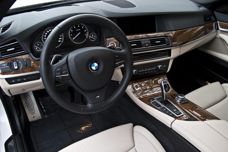BMW 2011 550i xDrive M Sport London Motorcars