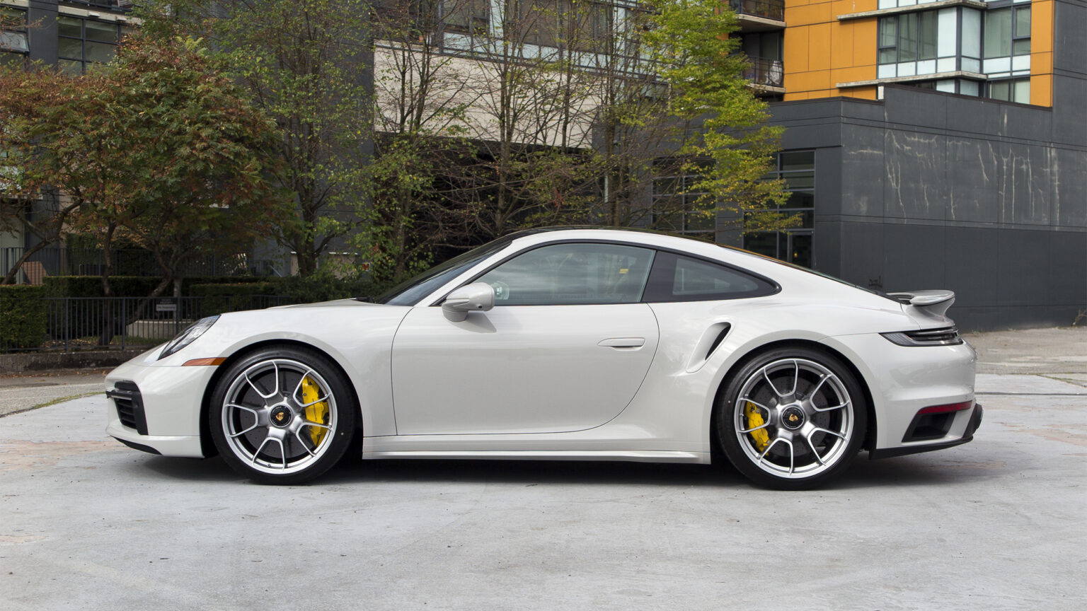 porsche-2023-911-turbo-s-pdk-london-motorcars